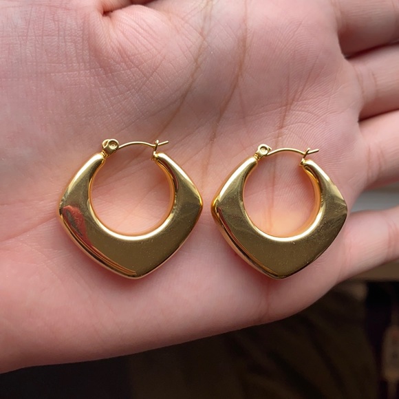 Jewelry - 💍Gold Plated Chunky Hoop Earrings💍